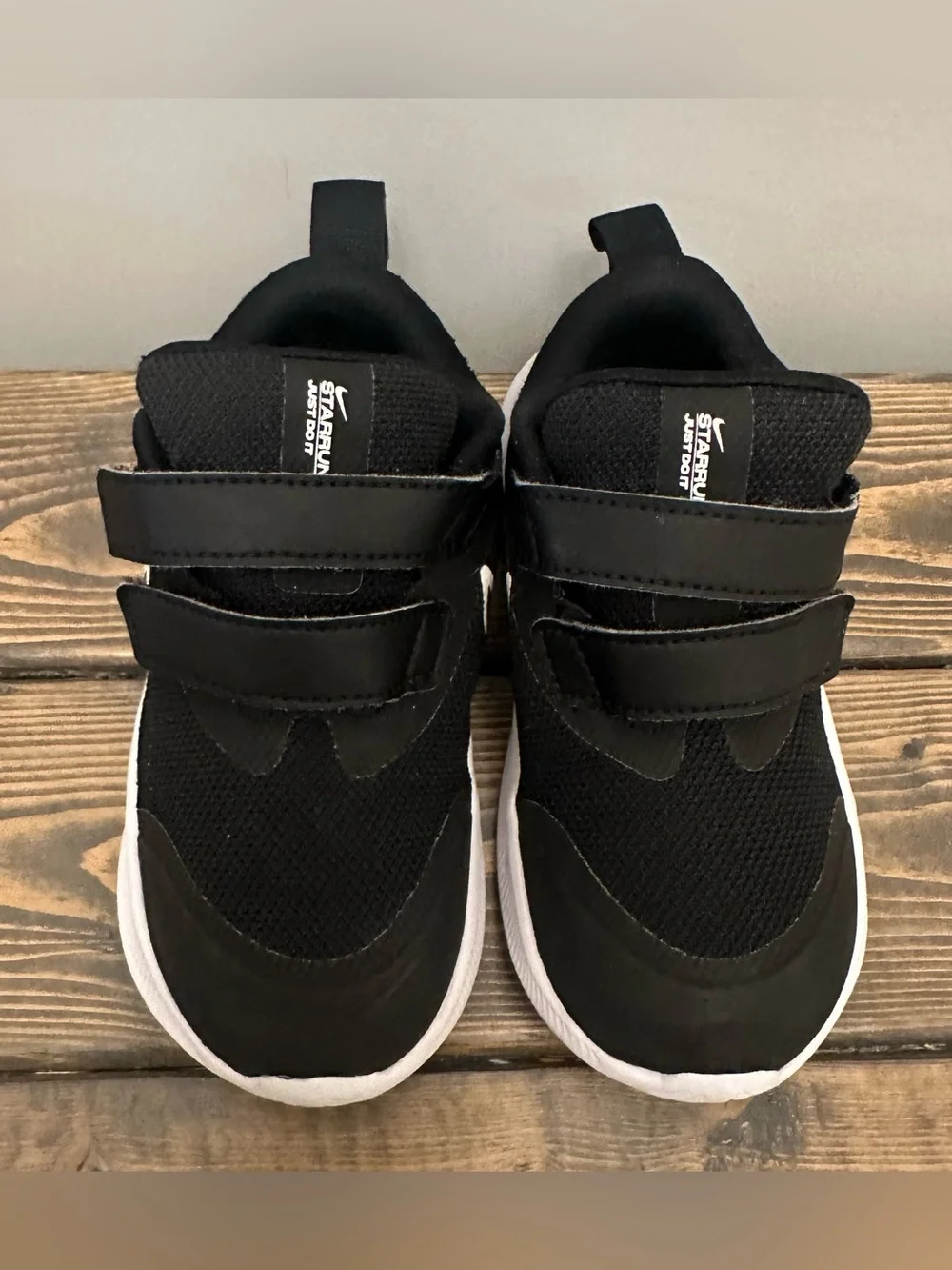 Nike Star Runner 3 Shoes Black/White DA2778-003 Velcro Strap Size 8C
